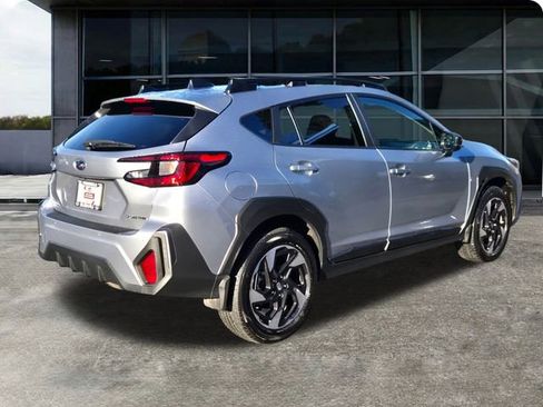 Certified 2025 Subaru Crosstrek 2.5i Limited w/ Crosstrek Mirror Package image 9