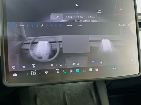 Used 2023 Tesla Model Y Long Range image 23