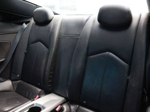 Used 2011 Cadillac CTS Coupe RWD image 19