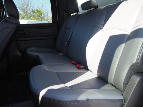 New 2024 RAM 5500 Tradesman w/ Chrome Appearance Group image 19