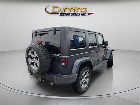 Used 2016 Jeep Wrangler Unlimited Sahara w/ Connectivity Group image 3