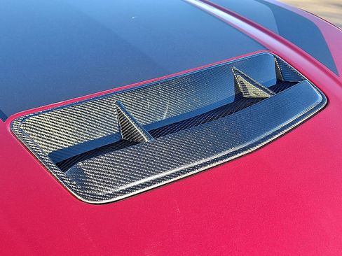 Used 2025 Ford Mustang Dark Horse image 7