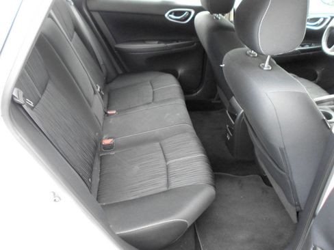 Used 2018 Nissan Sentra SV image 20