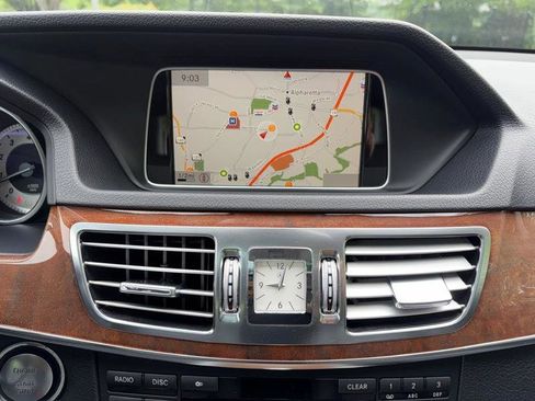 Used 2014 Mercedes-Benz E 350 Sedan image 22