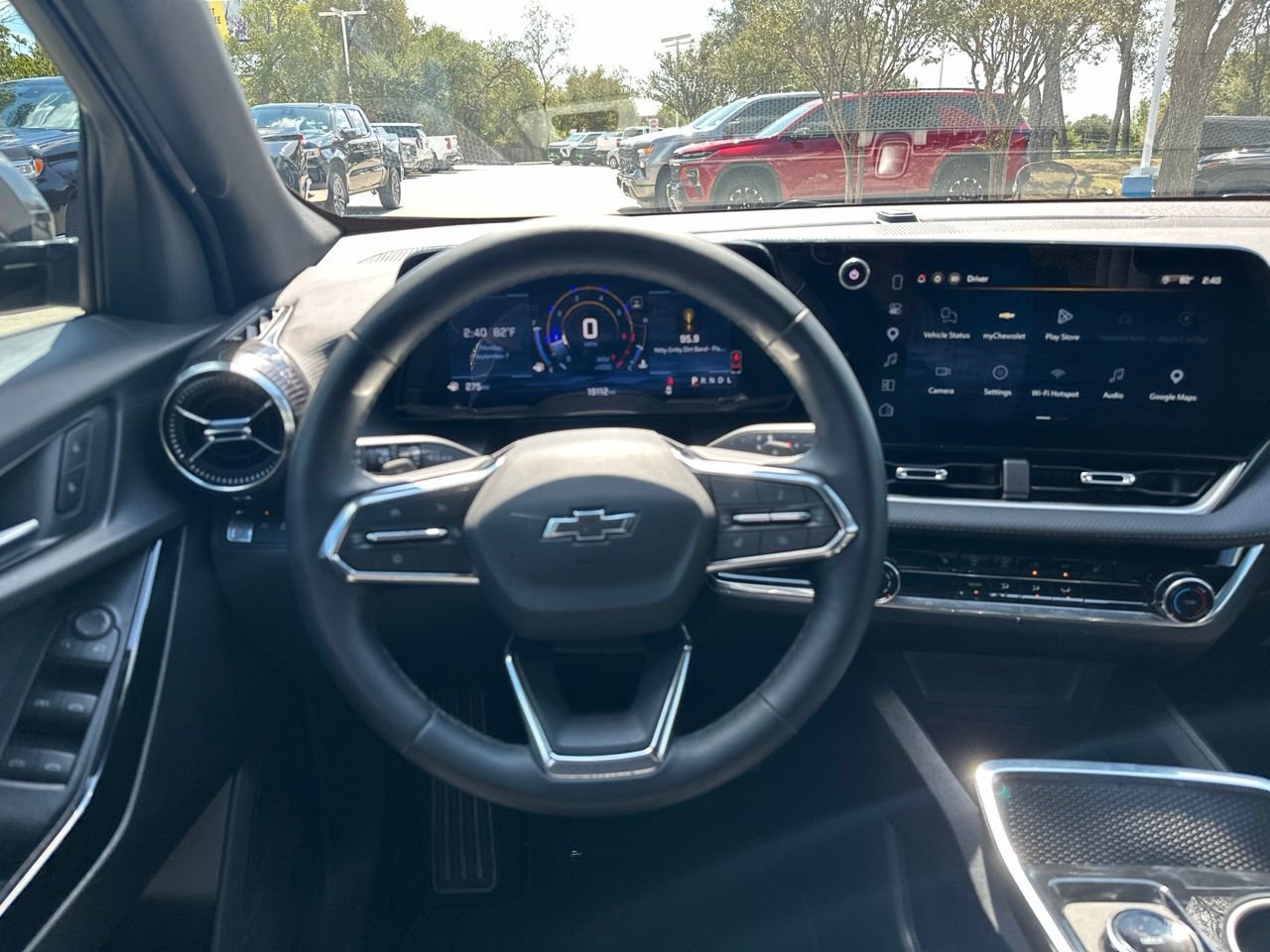 Used 2026 Chevrolet Equinox LT w/ Midnight Edition FWD image 13
