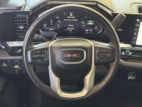 Used 2024 GMC Sierra 1500 Elevation AWD/4WD image 4
