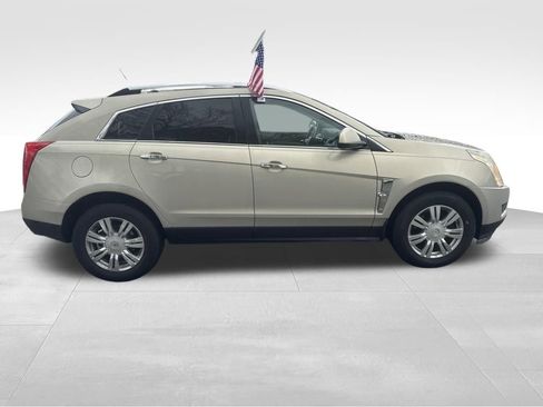 Used 2010 Cadillac SRX Luxury image 30