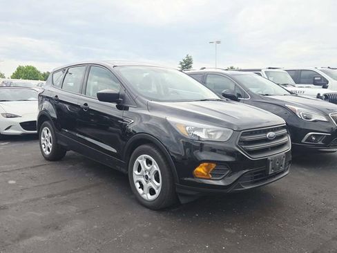 Used 2018 Ford Escape S FWD image 4
