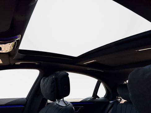 New 2026 Mercedes-Benz S 500 4MATIC image 21