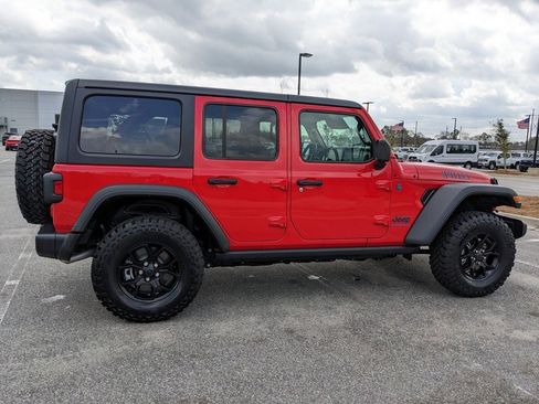 Used 2025 Jeep Wrangler Unlimited Sport S 4xe image 18