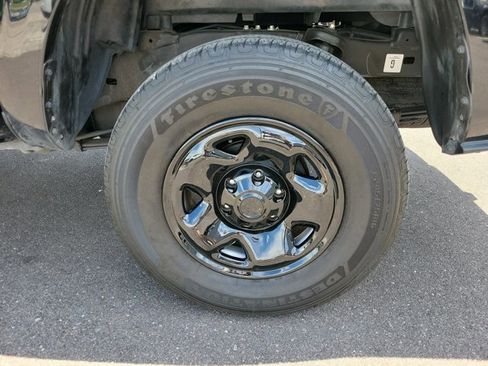 Used 2023 Toyota Tacoma SR AWD/4WD image 23