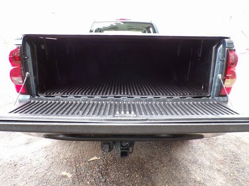 Used 2006 Chevrolet Silverado 2500 W/T image 7