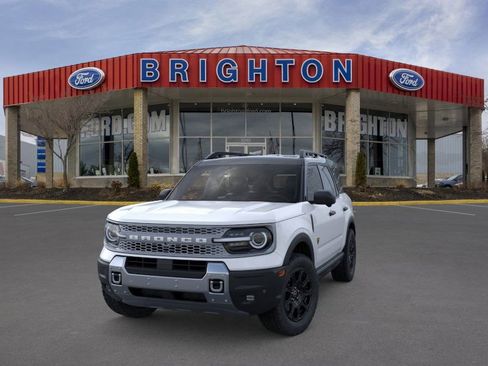 Used 2025 Ford Bronco Sport Badlands image 2