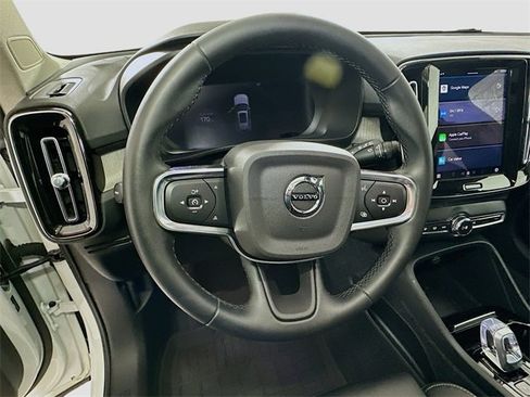 Used 2023 Volvo XC40 B5 Plus w/ Driver Assist Package image 11