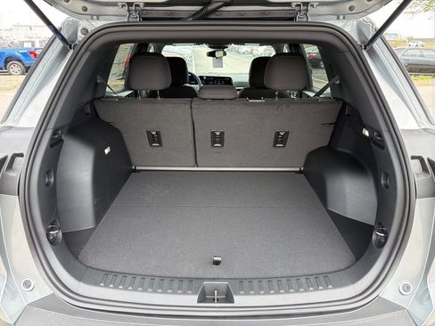 New 2026 Chevrolet Equinox LT FWD image 11