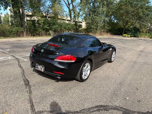 Used 2011 BMW Z4 sDrive35i RWD image 26