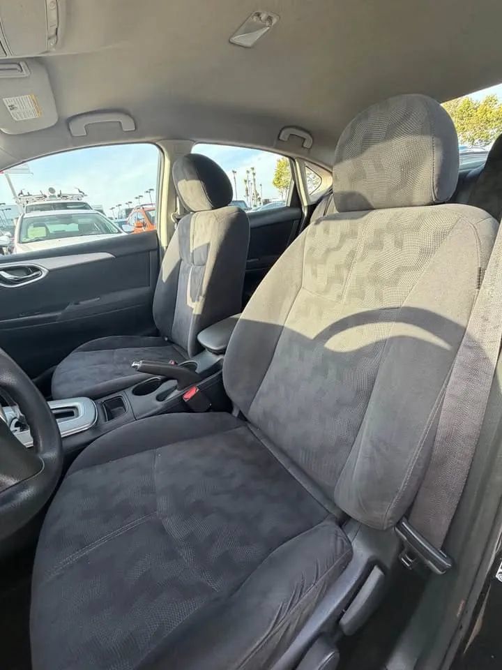 Used 2013 Nissan Sentra SV FWD image 7