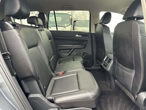 Used 2018 Volkswagen Atlas SE image 25