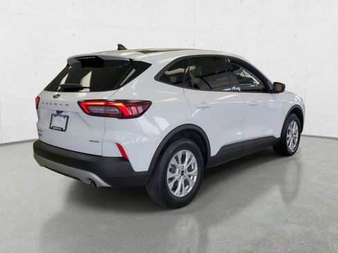 Used 2025 Ford Escape Active image 7