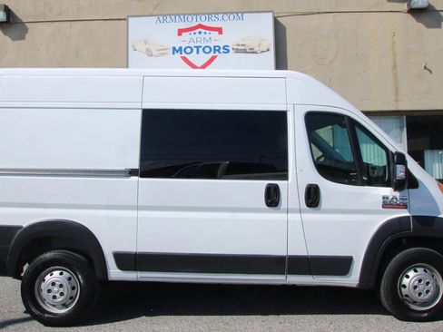 Used 2016 RAM ProMaster 2500 FWD image 4