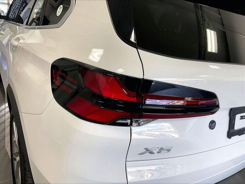 Used 2025 BMW X5 xDrive40i w/ Climate Comfort Package AWD/4WD image 33