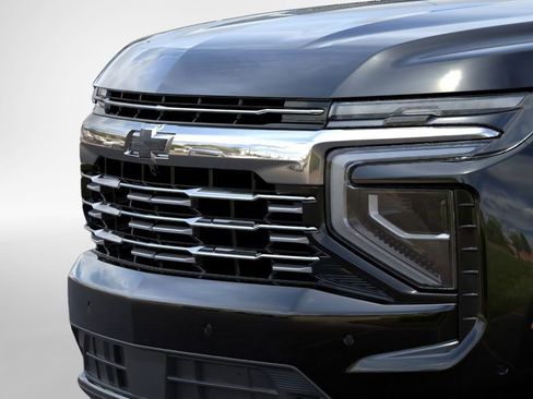 New 2026 Chevrolet Suburban Premier AWD/4WD image 14