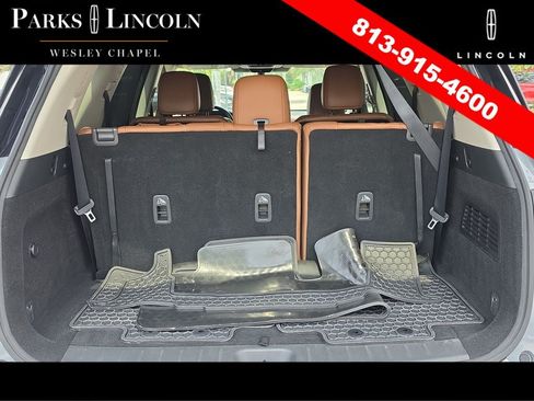 Used 2022 Nissan Pathfinder Platinum AWD/4WD image 8