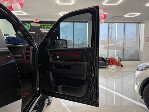 Used 2017 RAM 1500 Rebel image 34