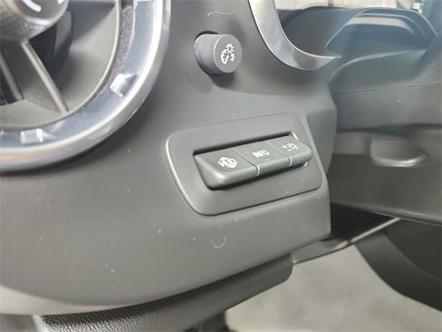 Used 2018 Chevrolet Camaro SS image 33