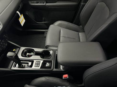 New 2026 Subaru Outback Touring XT AWD/4WD image 40