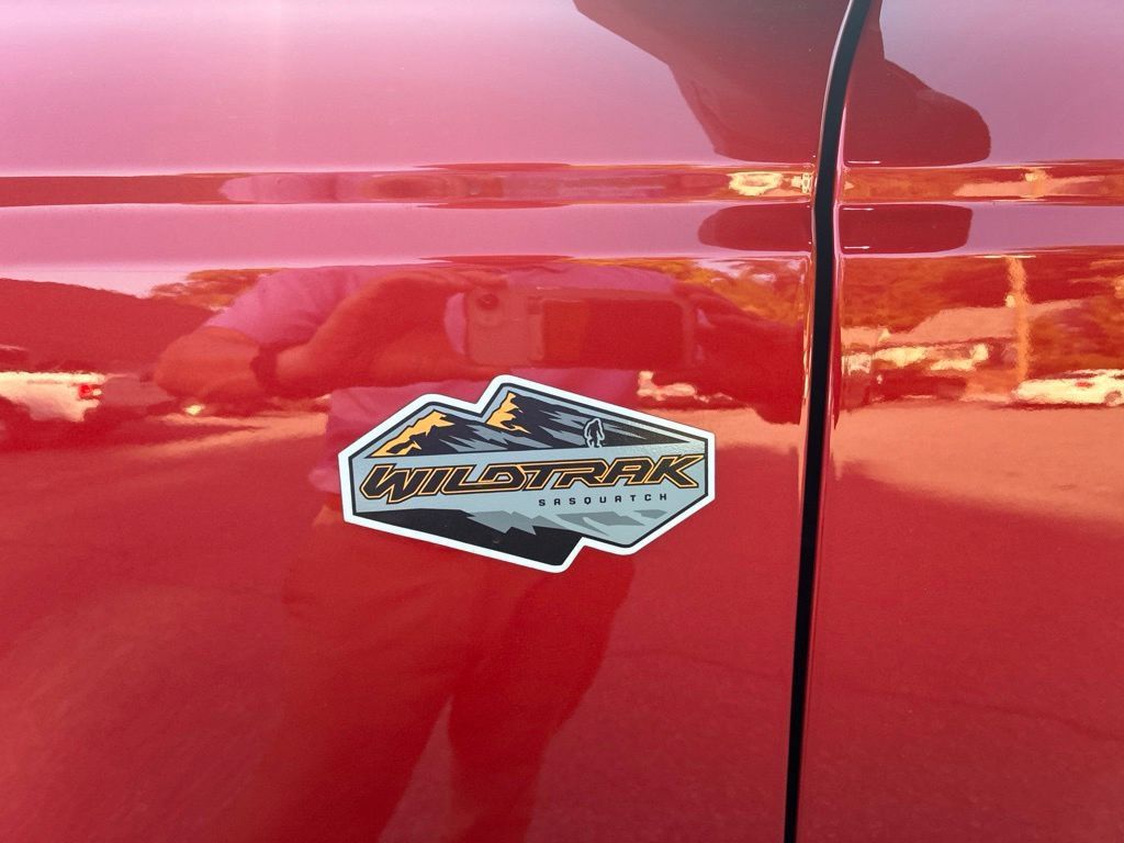 Used 2023 Ford Bronco Wildtrak AWD/4WD image 30