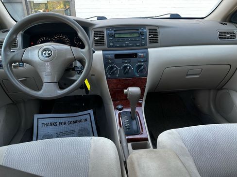 Used 2005 Toyota Corolla LE FWD image 15
