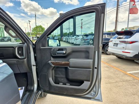 Used 2021 GMC Sierra 1500 SLT AWD/4WD image 27
