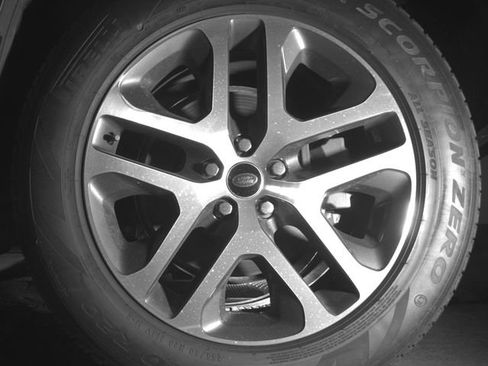 Used 2023 Land Rover Defender 110 X image 50