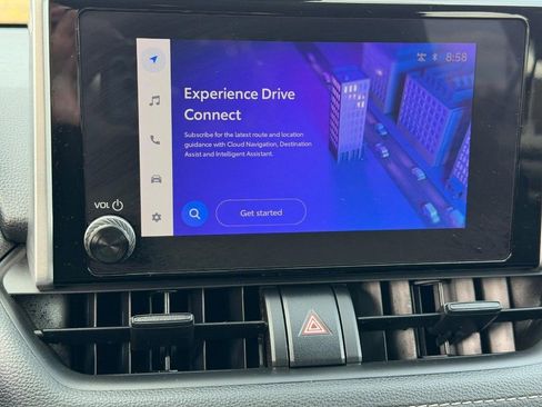 Used 2024 Toyota RAV4 LE image 21