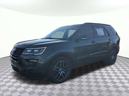 Used 2019 Ford Explorer Sport w/ Equipment Group 401A image 6