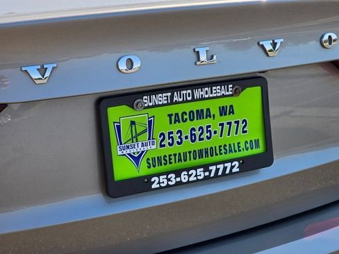 Used 2021 Volvo S60 T8 R-Design w/ Climate Package AWD/4WD image 14