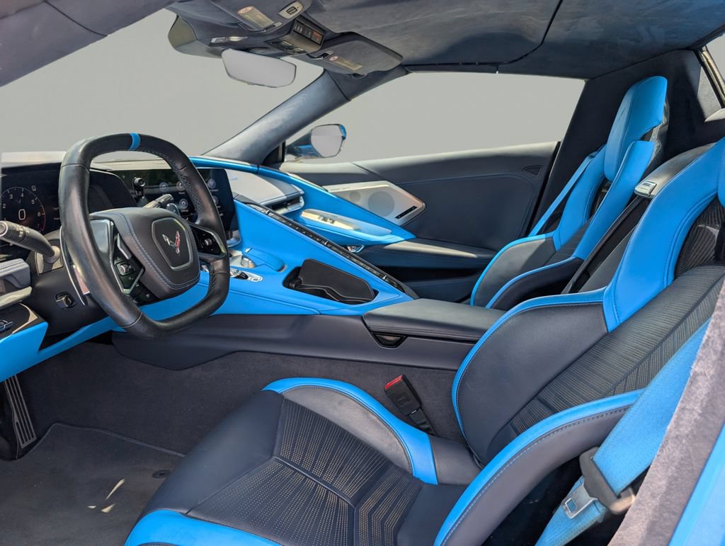 Used 2022 Chevrolet Corvette Stingray Premium Conv w/ Z51 Performance Package RWD image 15
