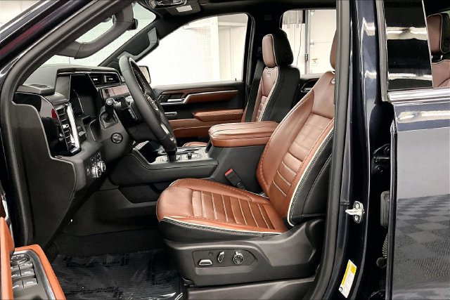 Used 2024 GMC Sierra 1500 Denali Ultimate AWD/4WD image 25