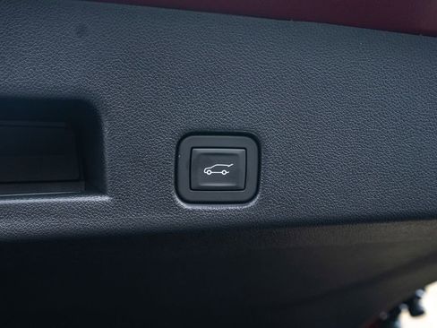 New 2025 Chevrolet Traverse Z71 w/ Enhanced Driving Package image 45