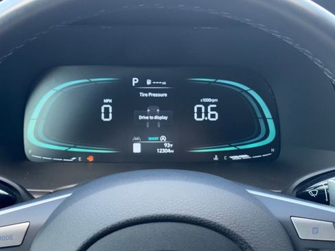 Used 2025 Hyundai Palisade SEL FWD image 14