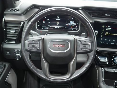 Used 2023 GMC Sierra 1500 AT4X image 19