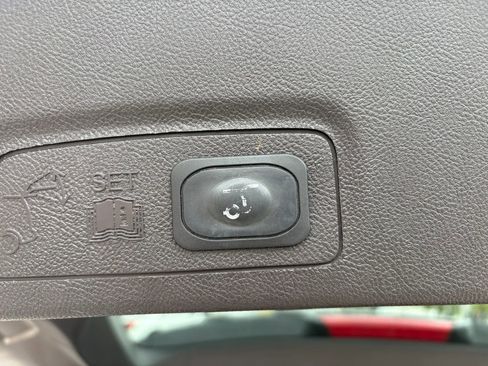 Used 2019 Lincoln MKC Premiere AWD/4WD image 40