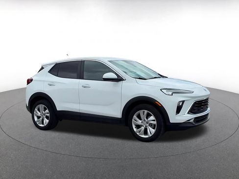 Used 2026 Buick Encore GX Preferred FWD image 2
