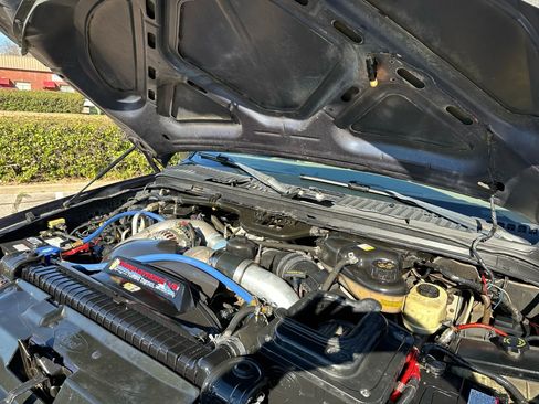 Used 2004 Ford F250 Lariat image 21