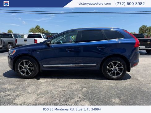 Used 2015 Volvo XC60 T6 Platinum AWD/4WD image 6