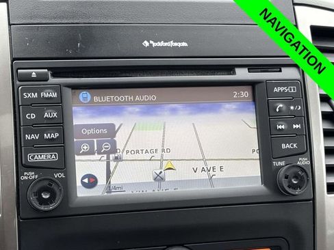 Used 2019 Nissan Frontier SL image 16