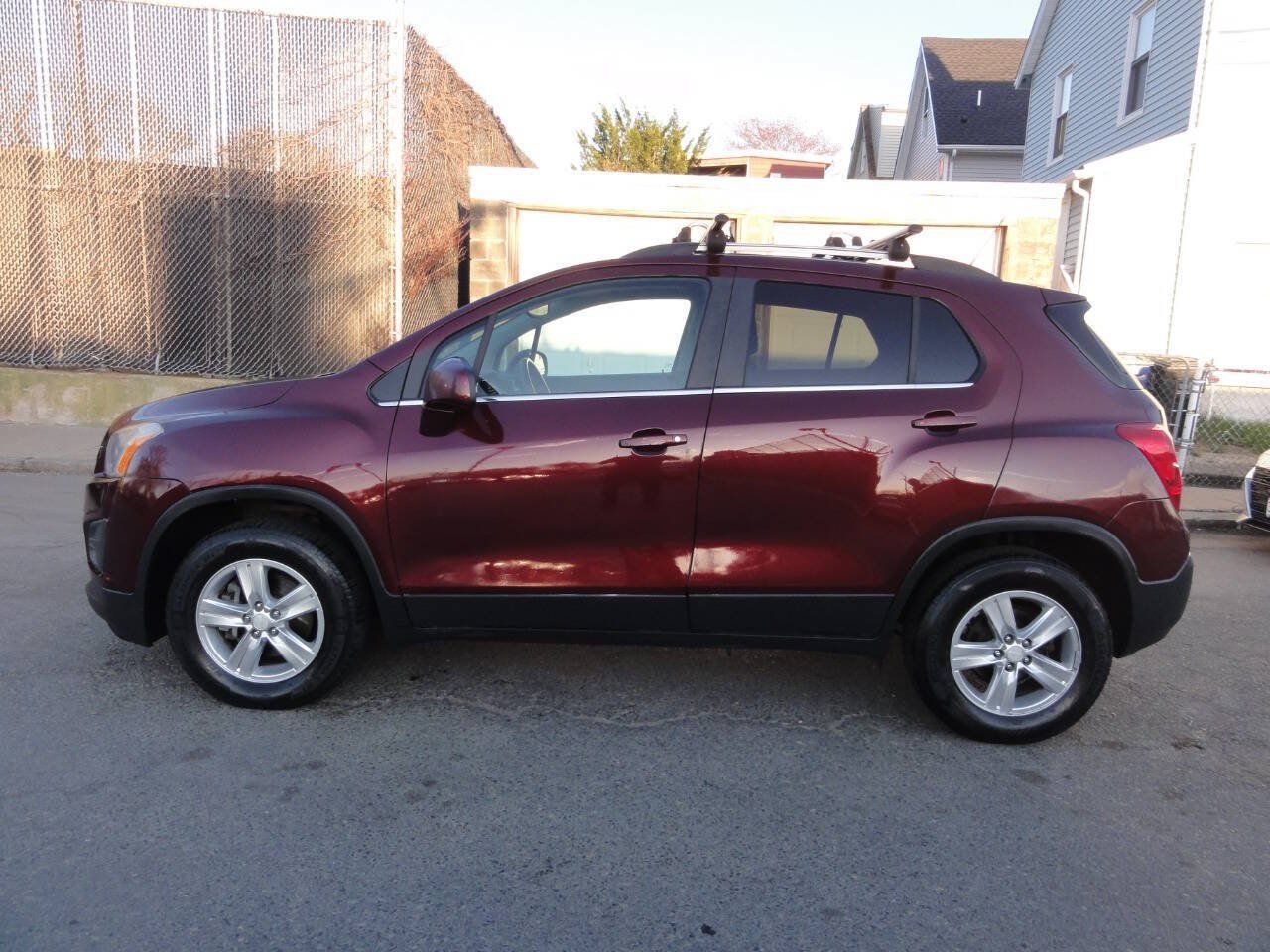 Used 2016 Chevrolet Trax LT AWD/4WD image 6