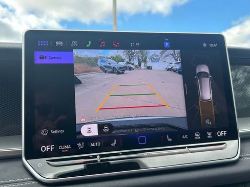 New 2026 Volkswagen Tiguan SE R-Line image 32