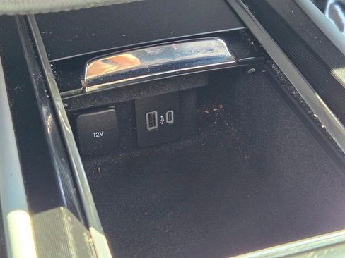 Certified 2021 Lincoln Corsair AWD w/ Equipment Group 101A image 28